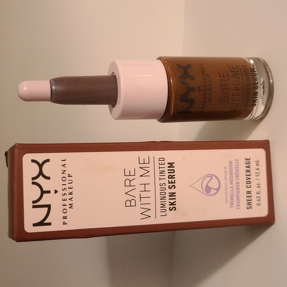 NYX Bare with me - Picture 1 of 5